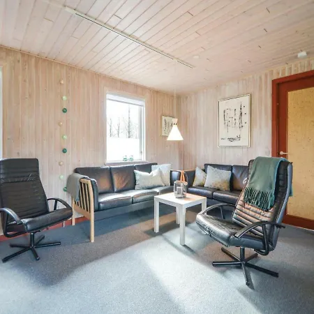 Dom wakacyjny Three-bedroom Holiday In Toftlund